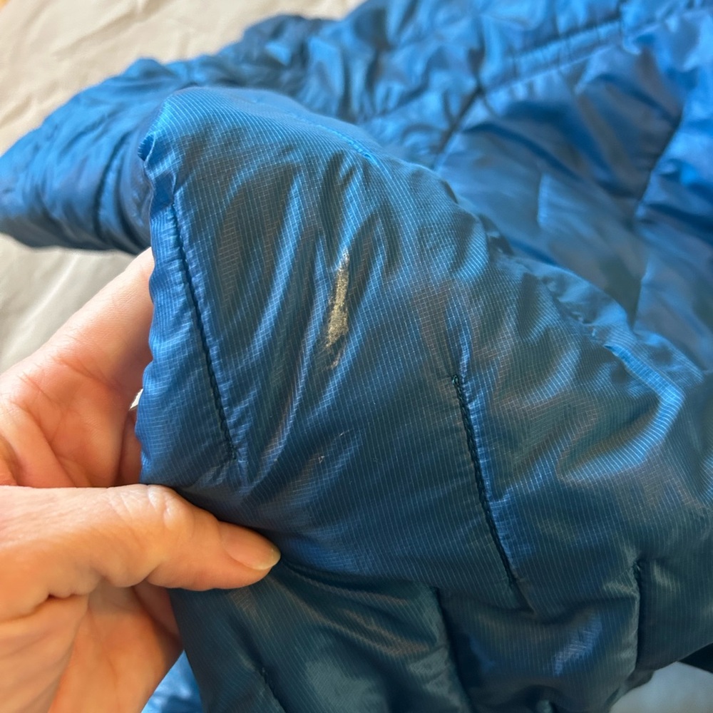 Men’s Patagonia Blue Nano Puff Jacket - Picture 6 of 6